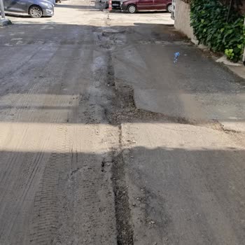 Pendik’te Turkcell’in Altyapı Çalışması Sokakları Delik Deşik Bıraktı: Açıklama Ve Özür Talebi