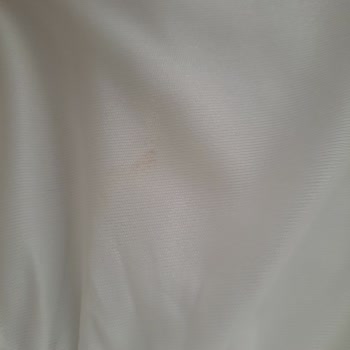 Lekeli Elbisenin İadesi Gecikiyor, 3500 TL Kredi Kartına Yatırılmadı