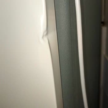 Kutu Açılarak Teslim Edilen Derin Dondurucuda Darbe İzi Ve Garanti Reddi
