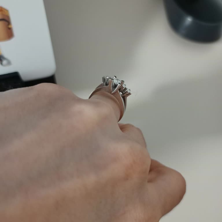 Blue Diamond Mağazasında Ücretsiz Ölçü Değişikliği Bildirilmedi, Yüksek Ücret Talebi Mağdur Ediyor