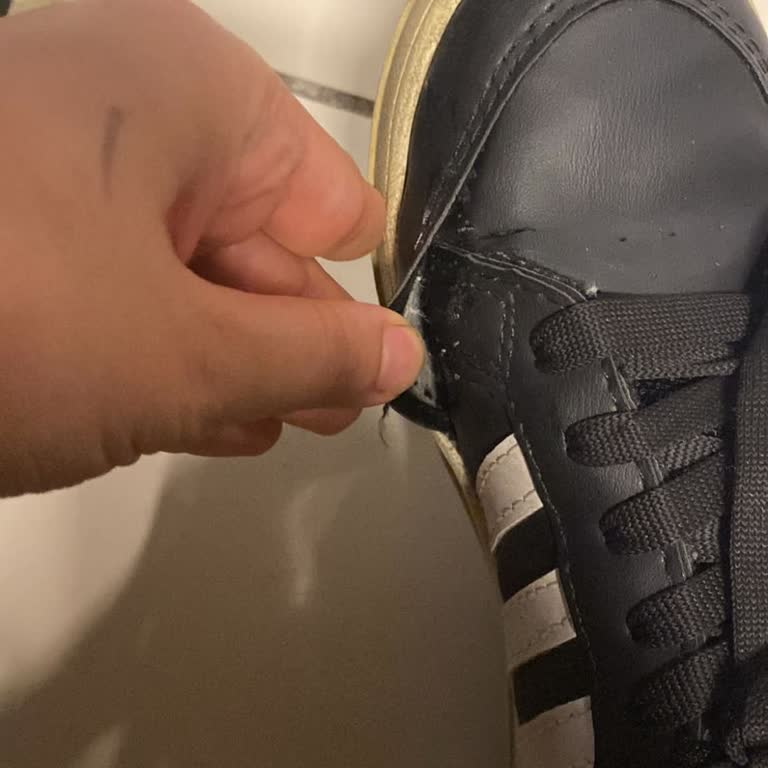 Adidas Ayakkabımda Üretim Hatası Ve Fiş Sorunundan Destek Alamama