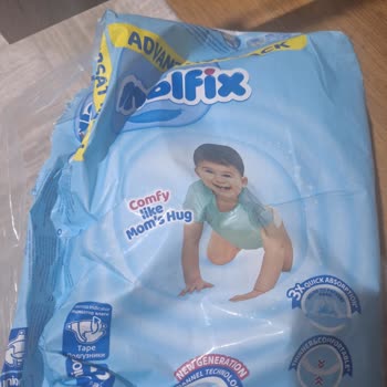 Molfix 5 Numaralı Bebek Bezinde Bantların Pamuk Kısmına Yapışması Ve Parçalanması
