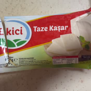 Bozulmuş Kaşar Peynirinde Küf Ve Ekşi Tat İade Talebi
