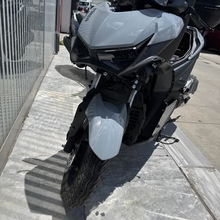 Yeni Motorun Temel Parçası Rüzgarlık Bulunamıyor Ve Garanti Kapsamı İhlal Ediliyor