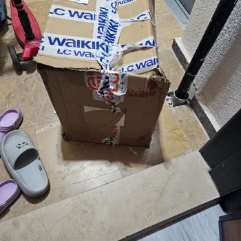Bina Girişine Bırakılan Koli Hasarlı Ve Ürün Eksik