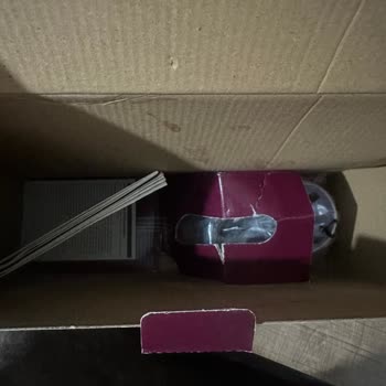 Yeni Olması Gereken Saç Kurutma Makinesi Açılmış Ve Hasarlı, İade Reddi