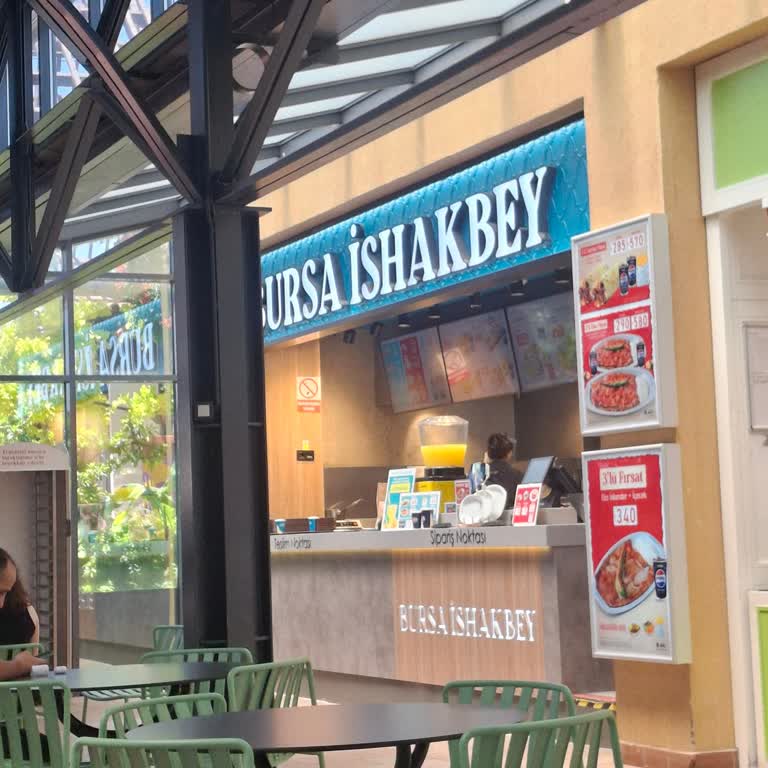 İshakbey Döner Şubesinde Müşteriye Yönelik Kaba Ve Saygısız Davranış