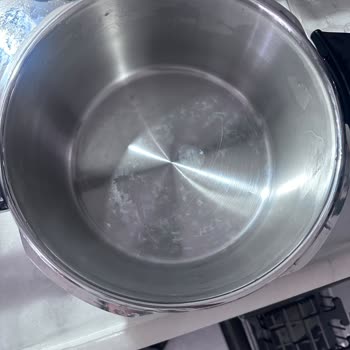 Fissler Düdüklü Tencerede İlk Kullanımda Renk Değişimi Ve İade Talebi