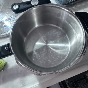 Fissler Düdüklü Tencerede İlk Kullanımda Renk Değişimi Ve İade Talebi