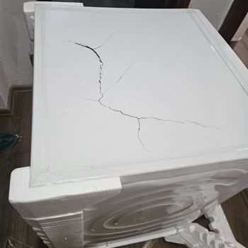 Kırık Kapak Ve Göçüklerle Gelen Çamaşır Makinesinin Garanti Kapsamı Dışında Değişim Talebi