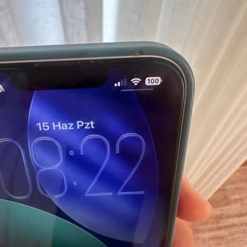 Troy Online Mağaza’dan Alınan Orijinal İPhone Kılıfı Çatladı Ve İade Bekliyor