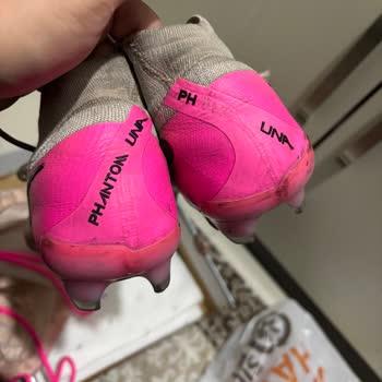 Nike Phantom Luna Pro Kramponu Diş Kopması Ve Değişim İsteği