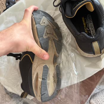 Boyner Skechers Ayakkabısının Kısa Sürede Açılması ve Mağazanın Açıklamasız Reddi