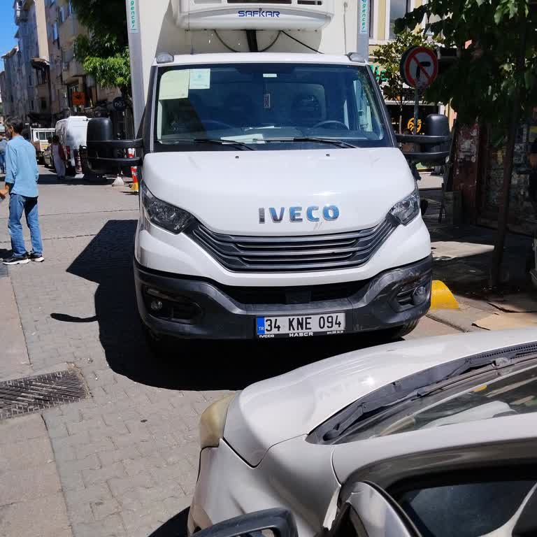 Pınar Sevkiyat Aracının Yol Ortasına Park Etmesi Ve Uçuş Kaçırılması