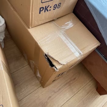 Açık Ve Yırtık Koliler Ürün Güvenliğini Tehlikeye Atıyor