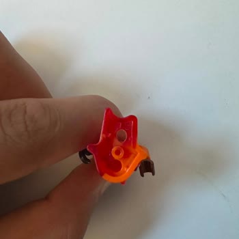 Sahte Lego Figürü Satışı, Satıcı Engelleme Ve İade Talebi