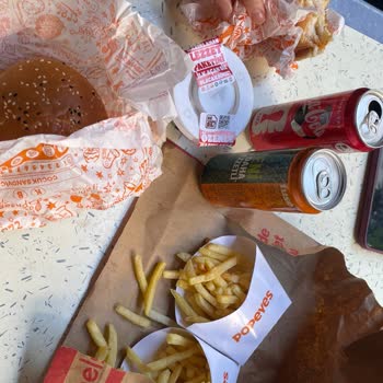 Popeyes Şubesinde Eksik Ürün Teslimatı Ve Cevapsız İletişim