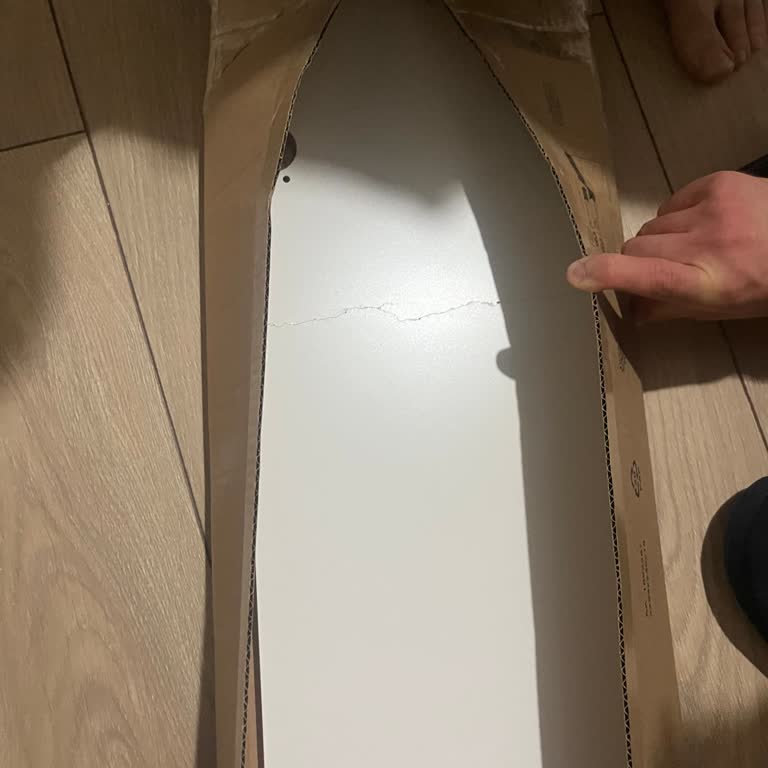 Kırık Pax Kapak Değişiminde Mağazaya Gitmek Zorunlu