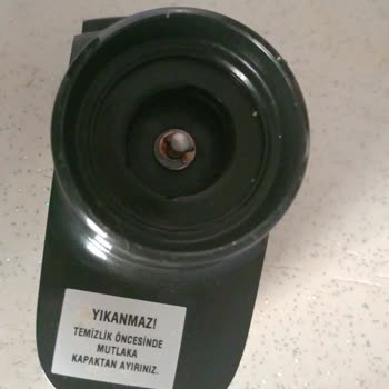 Kırılan Kapak Ve Çırpma Telleri Sorunu: Garanti Kapsamında Arçelik Blender Değişimi Talebi