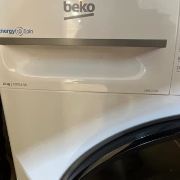 Beko Çamaşır Makinesi Renkleri Bozuyor Ve Kıyafetleri Küçültüyor