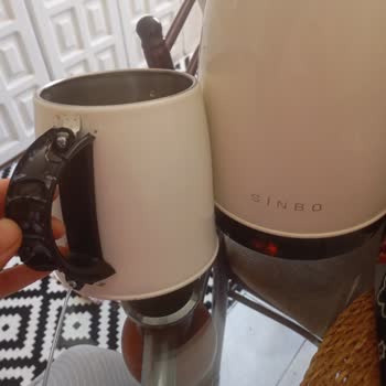 Sinbo Çay Makinesinde Kırık Sap ve Pas Sorunu, Garanti Dışında Müşteri Hizmeti
