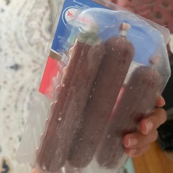 Küflenmiş Sucuk İçin Sağlık Endişesi Ve Cevapsız Şikayet