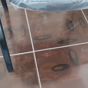 N11 Üzerinden Gelen Sandalyeler Hasarlı Ve Müşteri Hizmeti Çözüm Sunmuyor