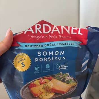 Dardanel Somon Porsiyonunda Larva Keşfi Ve Sağlık Tehlikesi