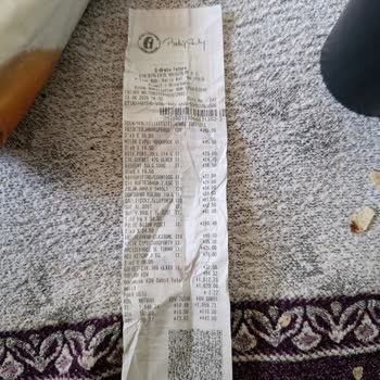 Küflü Çiğköfte Hamile Müşterinin Sağlığını Tehdit Ediyor
