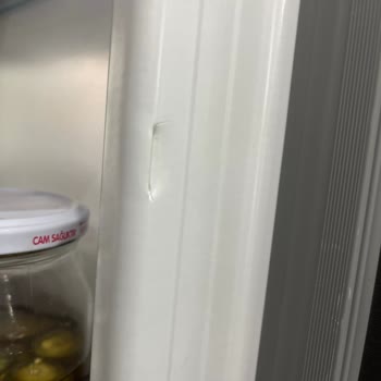 Servis Tarafından Buzdolabına Çizik Ve Çekmece Hasarı, Ücretsiz Değişim İstiyorum