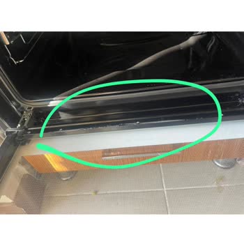 Arçelik Ankastre Fırında Sürekli Buhar Ve Su Sızıntısı Değişim Talebi