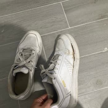 Sağ Ayakkabının Yan Açılması Ve Garanti Değişim Talebi