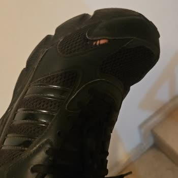 Boyner'de Adidas Ayakkabısının Erken Deformasyonu Ve Değişim Talebi