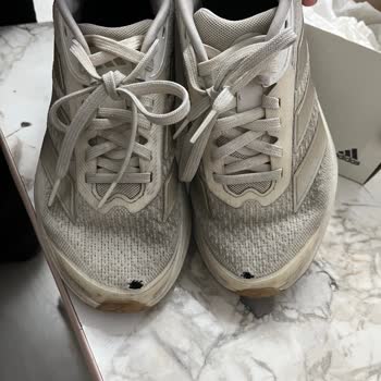 Adidas Duramo SL2 Ayakkabıda Ön Delinme, İade Ve Değişim Talebi Reddi