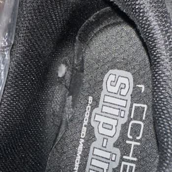 Skechers Ayakkabısının Garantisi Reddedildi, İç Topuk Hemen Delindi