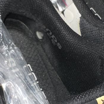 Skechers Ayakkabısının Garantisi Reddedildi, İç Topuk Hemen Delindi