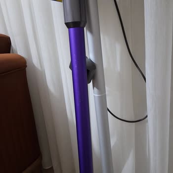 Dyson Servisinde Özensiz Paketleme Ve Hasarlı Ürün Geri Gönderimi