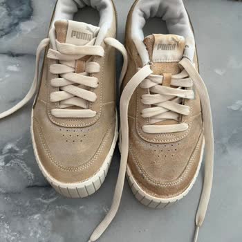 İki Yıllık Garantili Puma Ayakkabısının 20 Günlük Renk Atması Ve Değişim Talebi