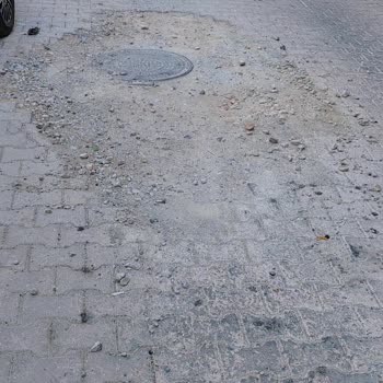 Darıca’da Kazılan Yol Onarılmadı, Çocuklar Ve Sürücüler Risk Altında