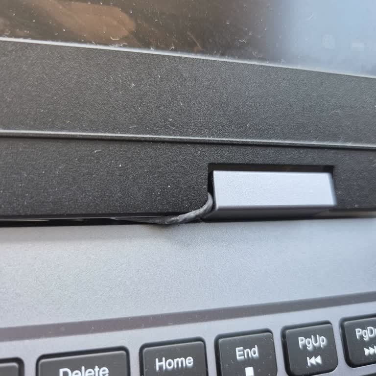 Lenovo Cihazının Kamera Ve Mikrofon Sorunu, Servis Gecikmesi Ve Değişim Talebi