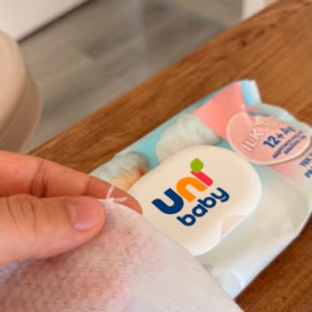 Uni Baby Islak Mendilinde Sert Plastik Parça Bulunması Çocuk Güvenliğini Tehdit Ediyor