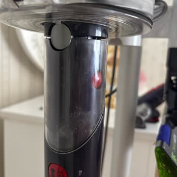 Dyson Süpürge Borusundaki Kırık Parça Ve Garanti İhmalı