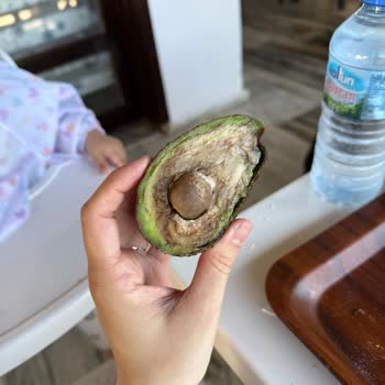 Bebek İçin Aldığım Avokadolar Çürük Çıktı, İade Talebim
