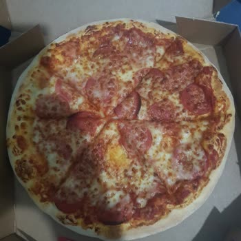 Yanlış ve Soğuk Pizza Teslimatı Şikayeti