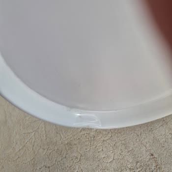Kırık, Ezik Ve İdrar Kokulu Yanlış Tepsi Seti