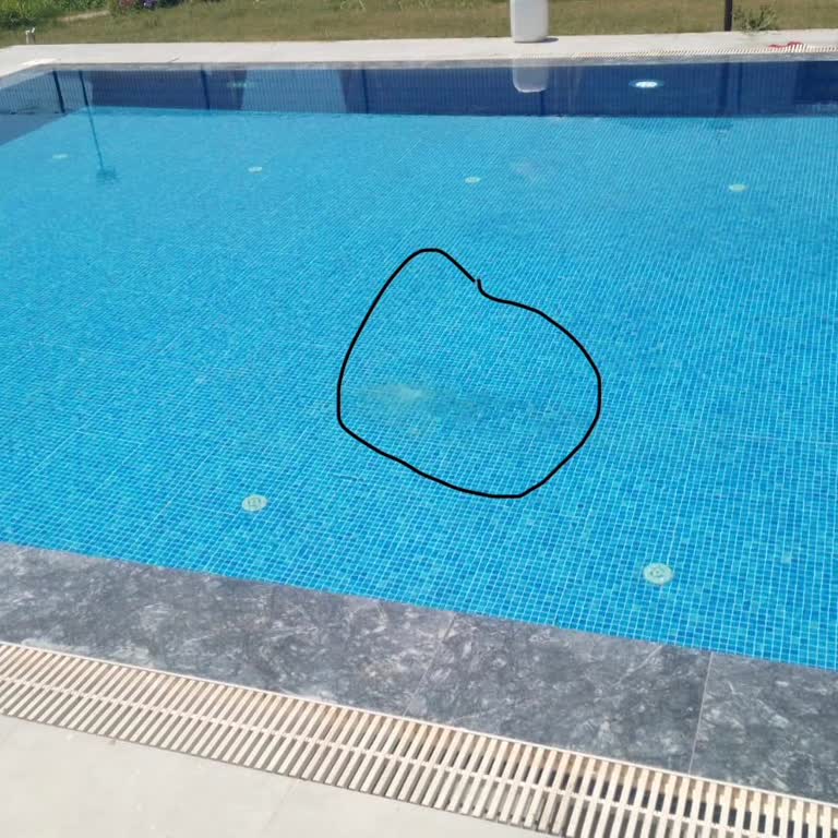 Uygulama Şartlarına Uymayan Havuz Kaplaması Ve İade Talebi