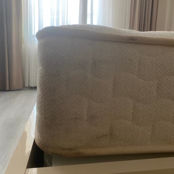 Bambi Yatak Sıvı Geçirmesi Olmayan Alez Ve Lekeli Yatak İçin Değişim Talebi
