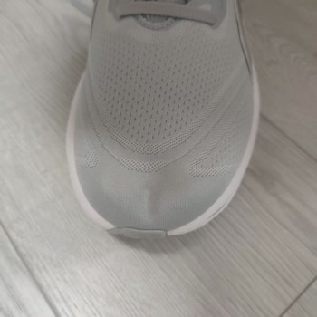 Asics Gel-Nimbus 28 Creased and Deformed After One Hour of Wear