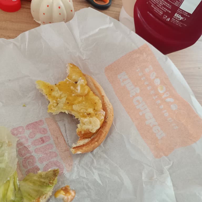 Burger King Şubesinde Eksik Hamburgerler Ve Cevapsız İletişim