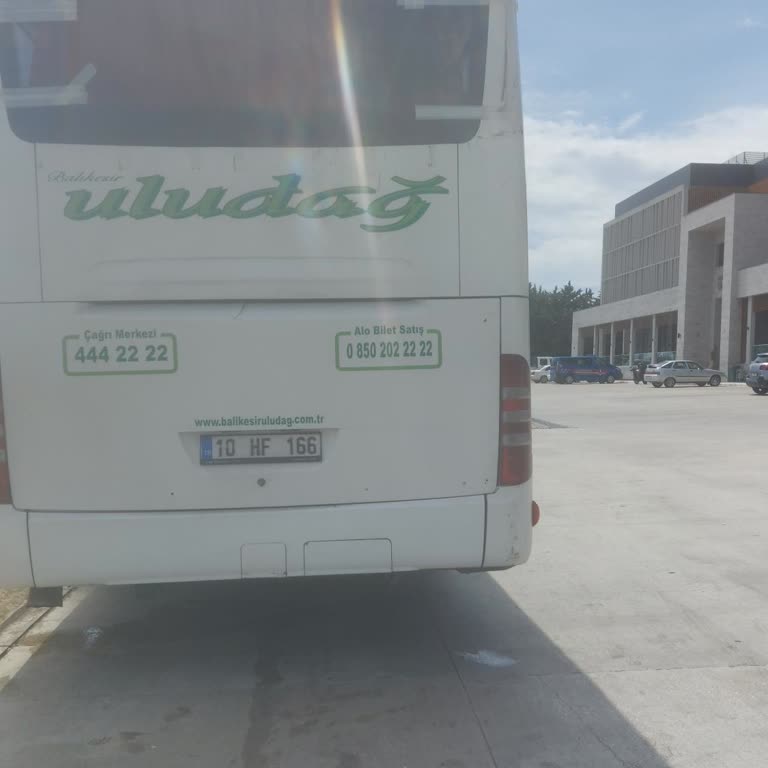 Uzun Bekleme Ve İkram Eksikliği Nedeniyle Uludağ Turizm Otobüs Arızası Mağduru